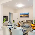 شقة Vivid Luxury - Bluehendes Barock-forum-schloss-downtown-modern