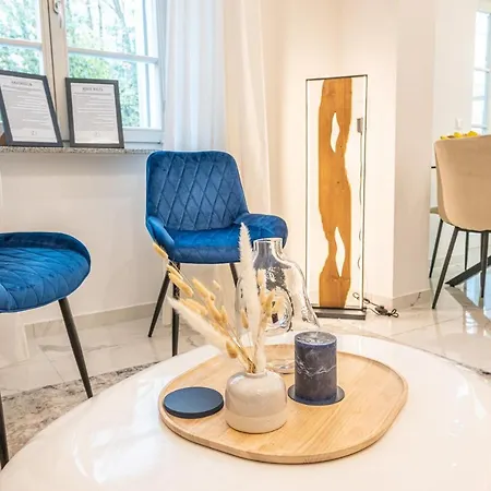 דירה Vivid Luxury - Bluehendes Barock-forum-schloss-modern *